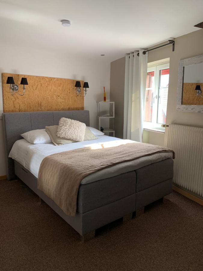 Au Cheval Blanc Hotel Ribeauvillé
